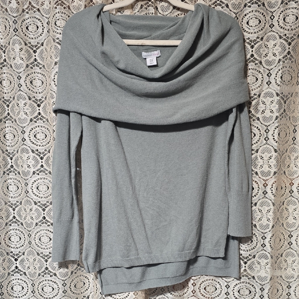 Shrinking Violet Off-Shoulder Light Gray Sweater